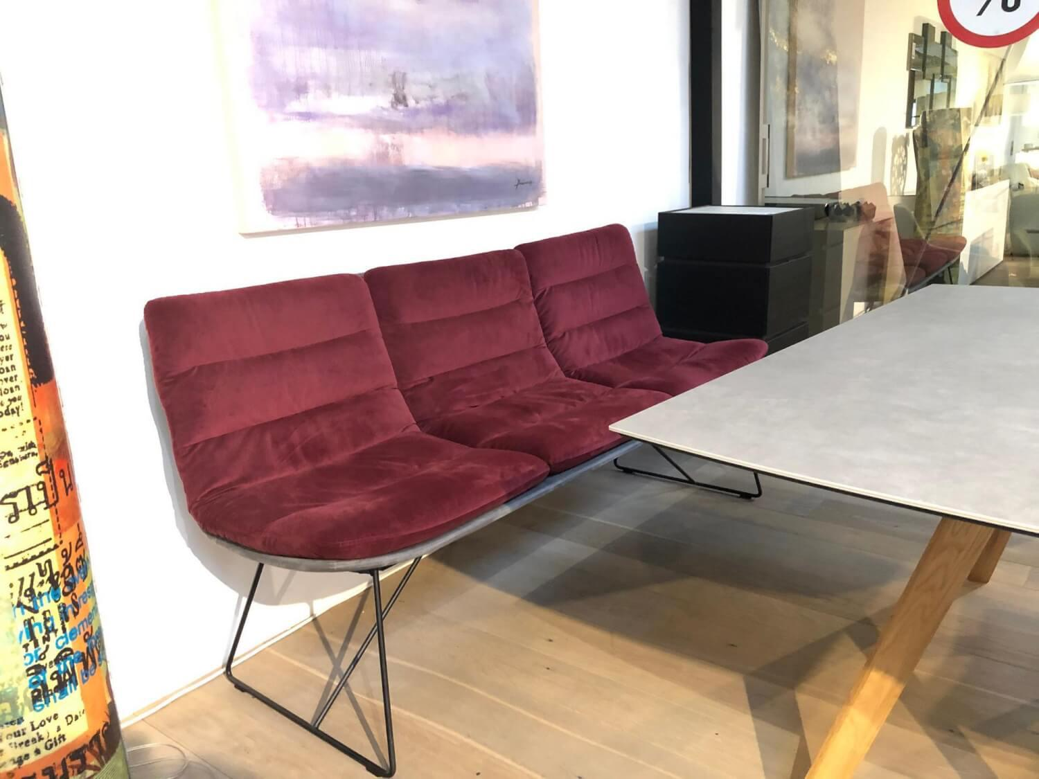 KFF - Bank Arva Stoff 1 Seven Innen Winered Rot Außen Plumb Grau Drahtkufe Struktur Schwarz - 4