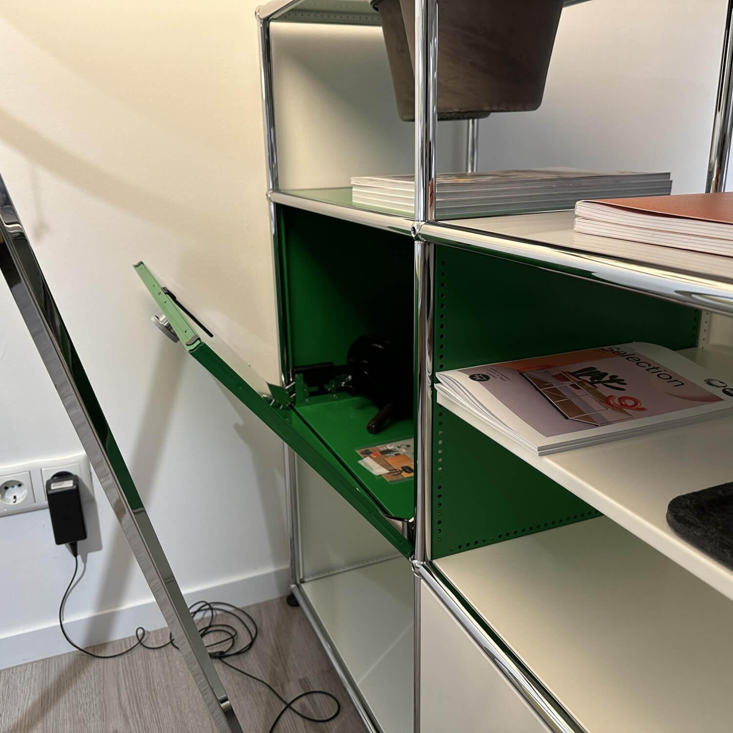 USM Haller - Sideboard Weiß Grün mit Rollbox Grün - 9