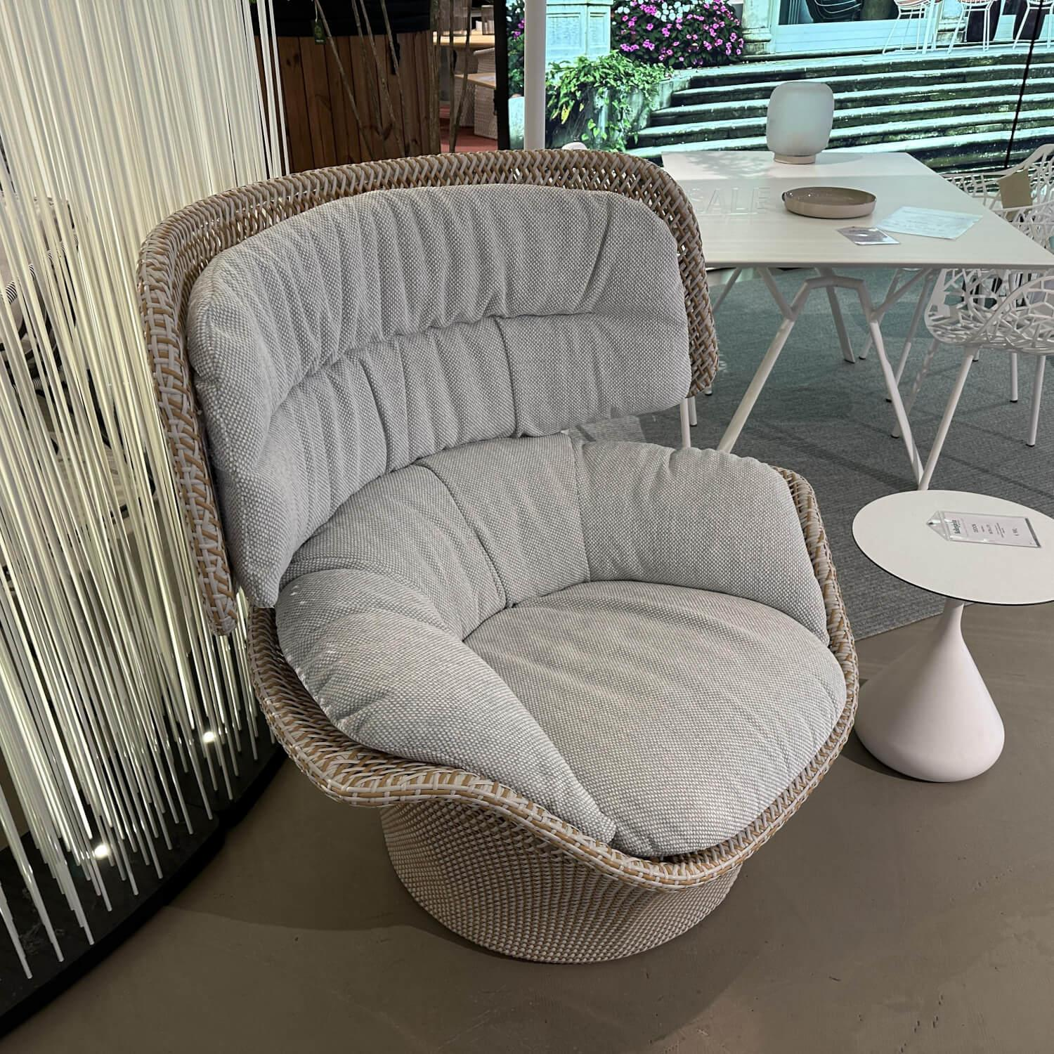 DEDON - Hochlehnsessel Seashell Grand Dedon Geflecht Oasis Grau Braun Gestell Aluminium Grau Pulverbeschichtet Mit Kissen - 3