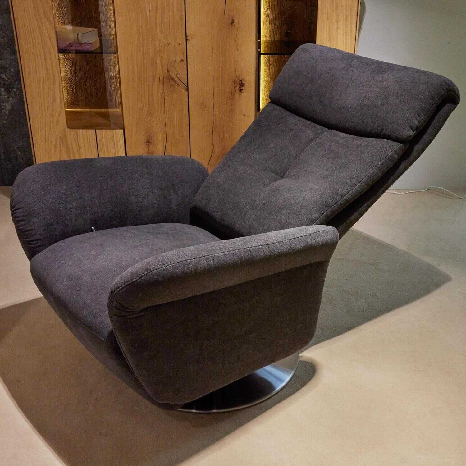 carina-garnitur-alto-3600-stoff-roxbury-anthrazit-pg-2-verstellfunktion-2-sofas-1-sessel-6f02645d0514 Carina - Garnitur Alto 3600 Stoff Roxbury Anthrazit PG 2 Verstellfunktion 2 Sofas 1 Sessel - 14