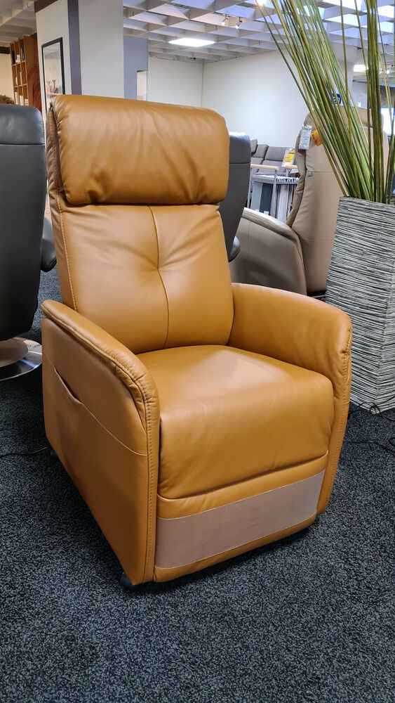 Massage-Sessel 26Y Lübeck 9261 Leder 22 Longlife Soft Whisky Braun 2-Motorig Verstellbar