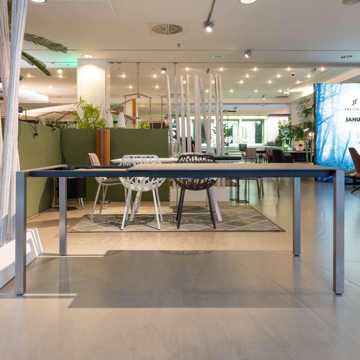Zumsteg - Table Basso frame stainless steel top ceramic basalt - 6