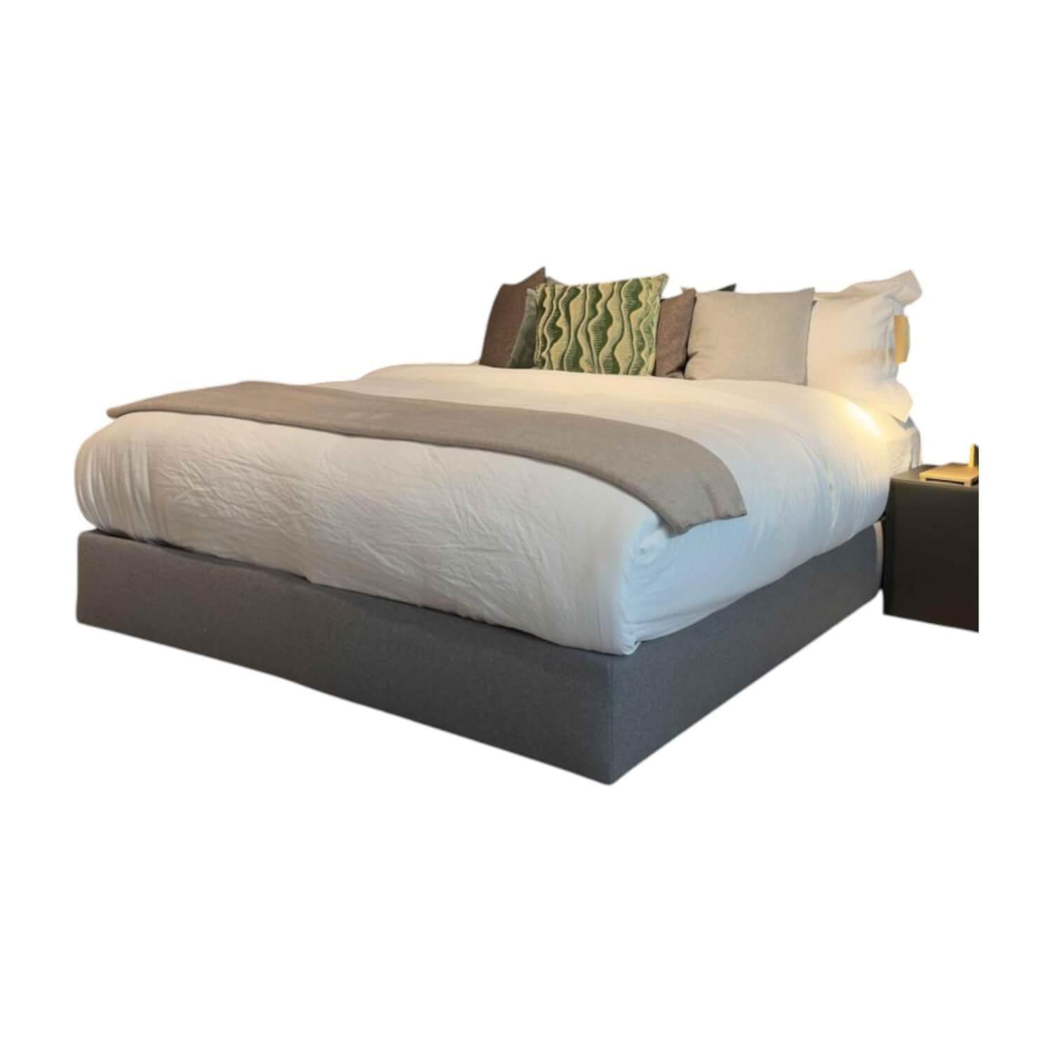 Wittmann - Unterbett Boxspring Stoff Lode Hellgrau 3 Seitig Gepolstert ohne Matratze - 1
