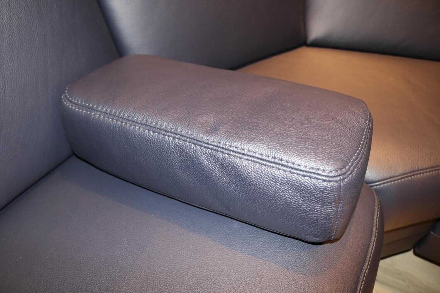 himolla-ecksofa-planopoly-1100-leder-25-pflaum-blau-mit-kopfst-C3-BCtze-und-armauflage-6f39d05dbaf4dF2BiiDZVQK4U himolla - Ecksofa Planopoly 1100 Leder 25 Pflaum Blau mit Kopfstütze und Armauflage - 5