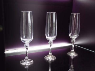 Hülsta - Set of 2 display cabinets Fonis Aubergine violet lacquer Frame chrome glossy - 4