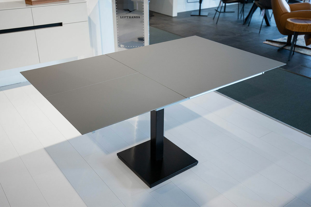 Bacher - Esstisch Quota Ausziehbar Tischplatte Fenix NTM Grigio Londra Taupe Gestell Schwarz - 5