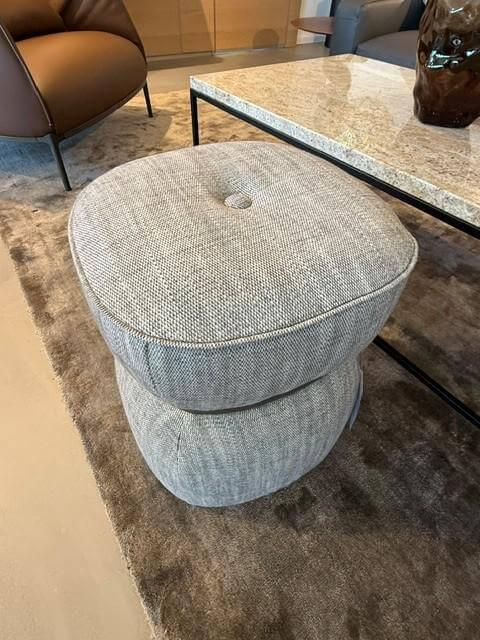 Poltrona Frau - Hocker Lepli Stoff Palto Topo 12 Grau - 3