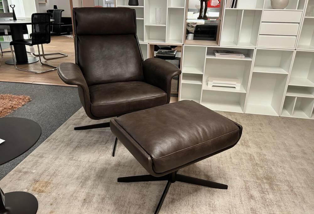 Bielefelder Werkstätten - Relaxsessel Legend Mit Hocker Leder Java PG 2 Farbe Terra Braun Kreuzfuß Untergestell Dunkelbronze - 2