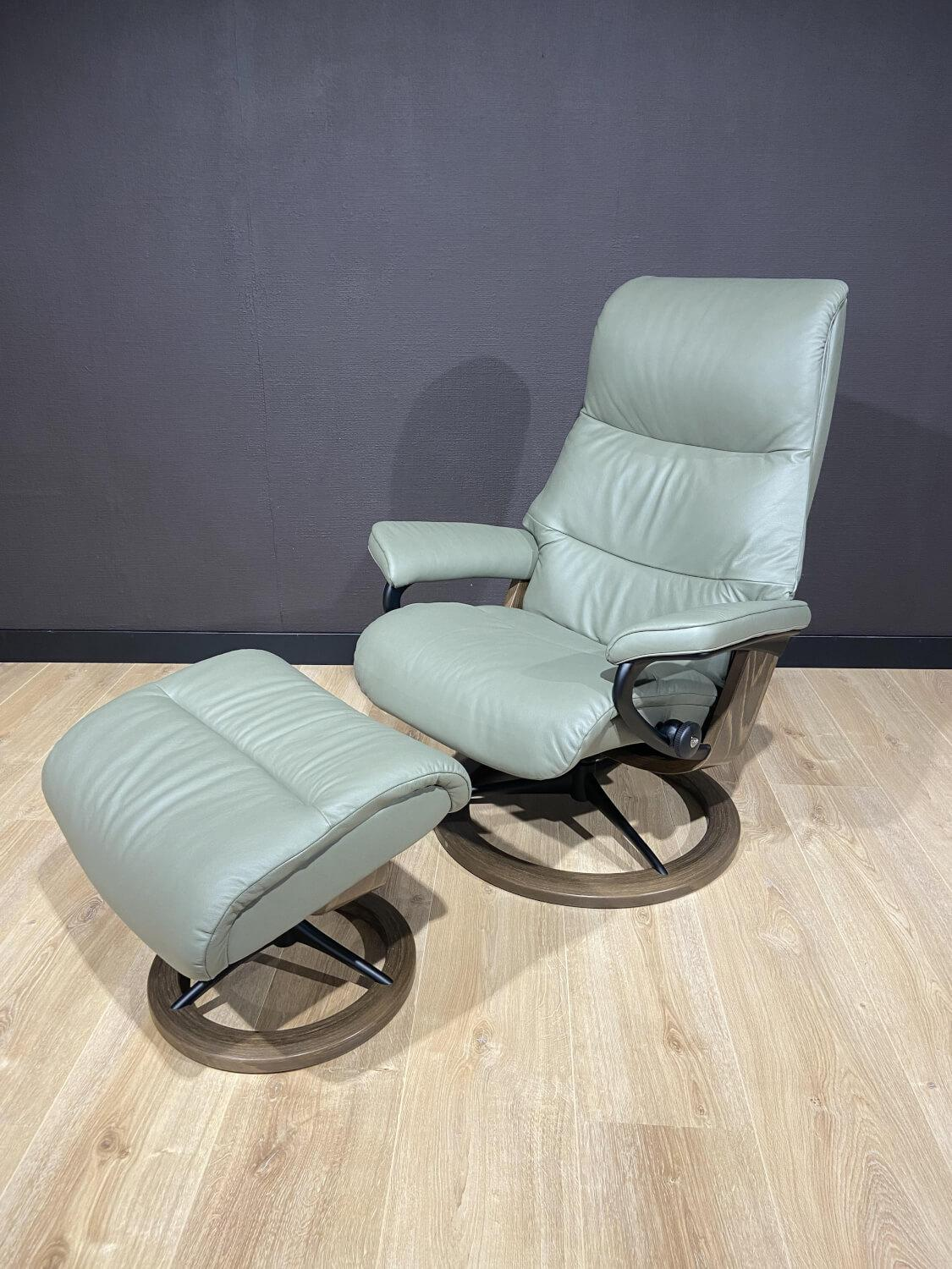 Stressless - Sessel View M Signature Leder Paloma Shadow Green mit Hocker - 6