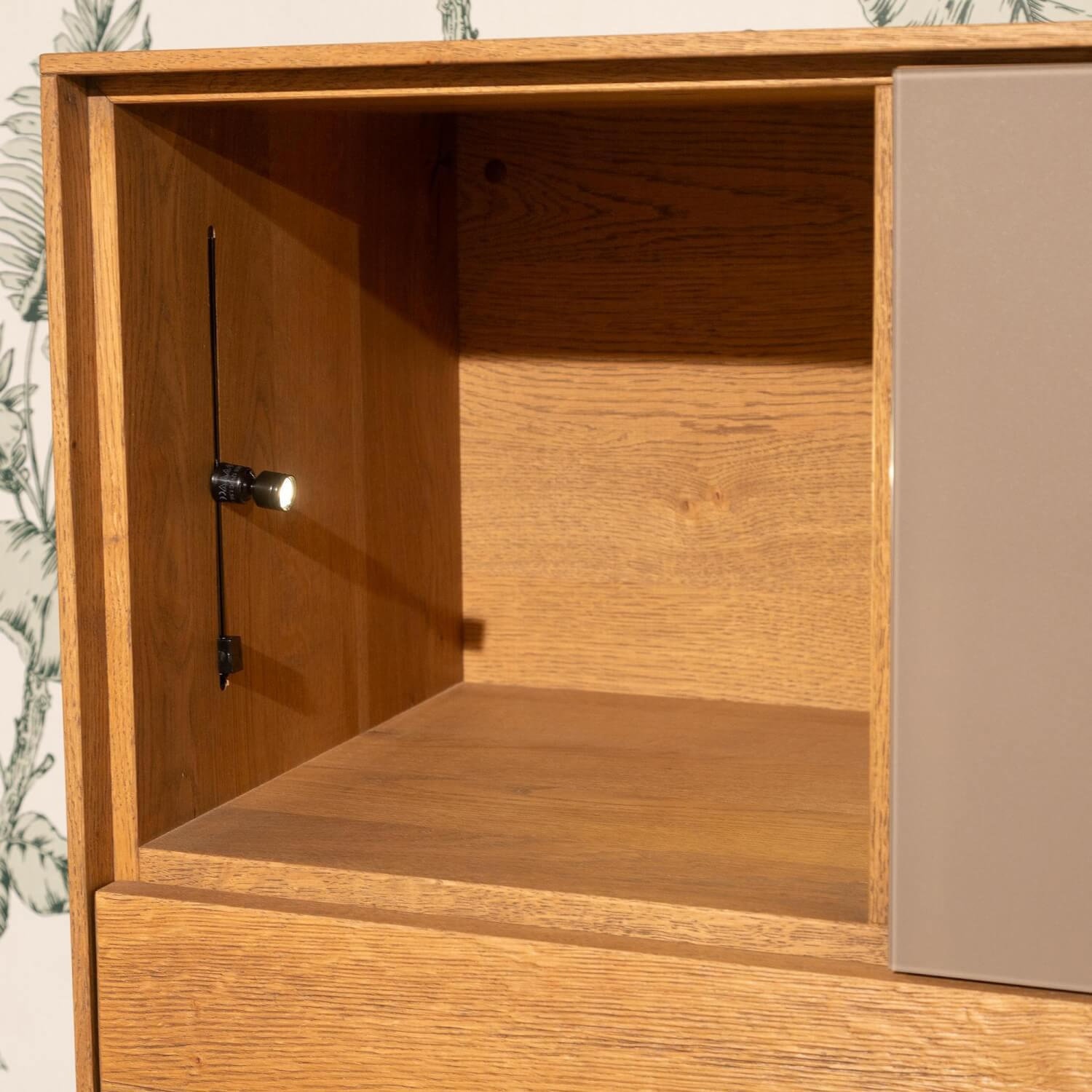 Anrei - Highboard Set Puro Syle 460 Asteiche Gebürstet Barrique Geölt Farbglas Steingrau Sockel Metallrahmen Schwarz Inklusive LED Beleuchtung Ohne Links Highboard - 5