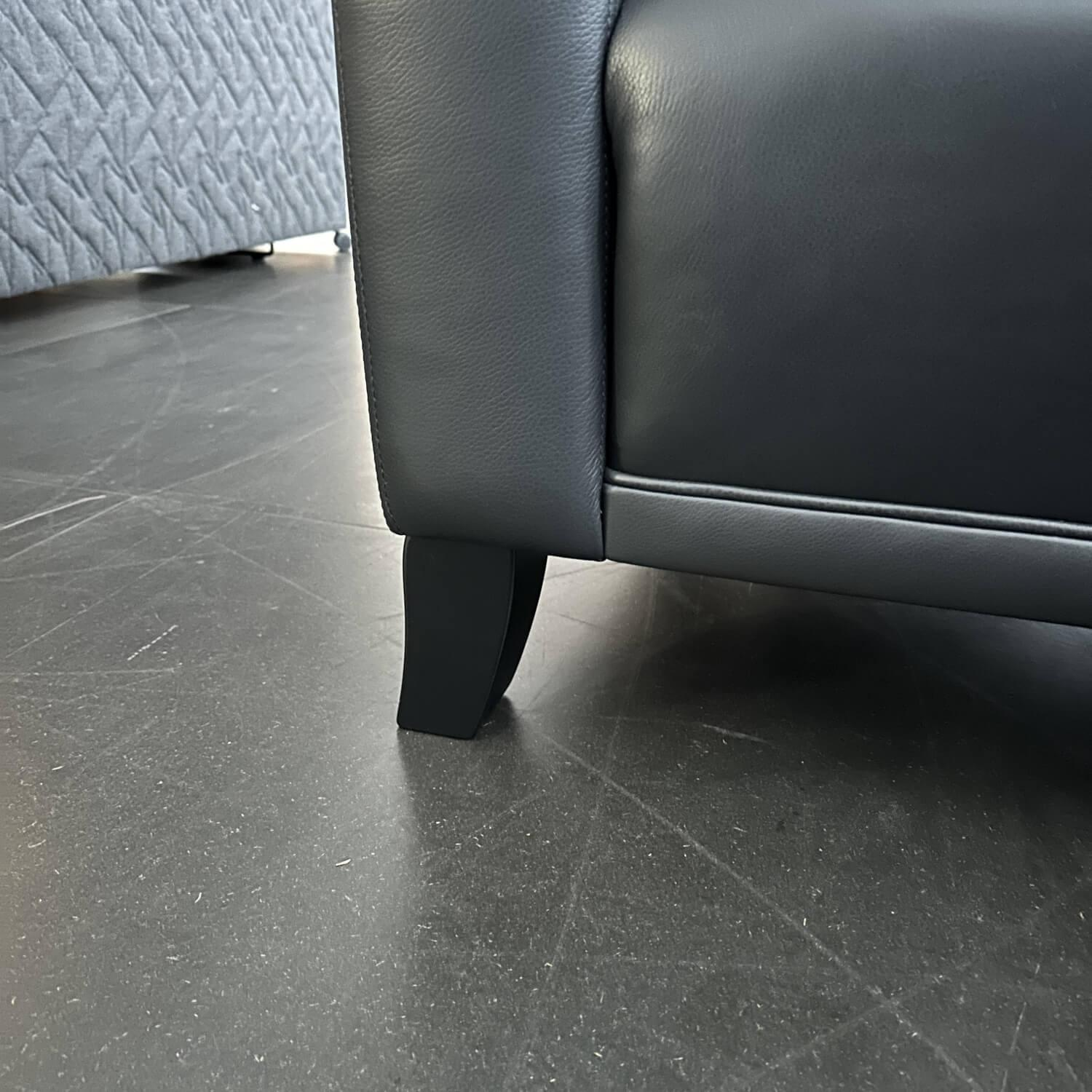 Polstergruppe Sofa Prestige Bezug Leder L9999C Grain Schwarz Fuß Holz Schwarz