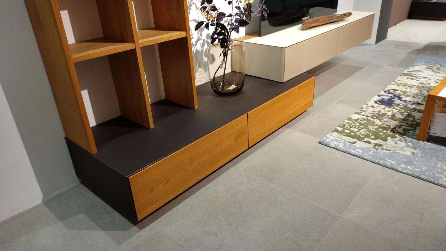 Mobilari - Wohnwand Cubus Pure Eiche Massiv Natur Geölt Glas Matt Dunkelbraun Und Sand Beige - 2