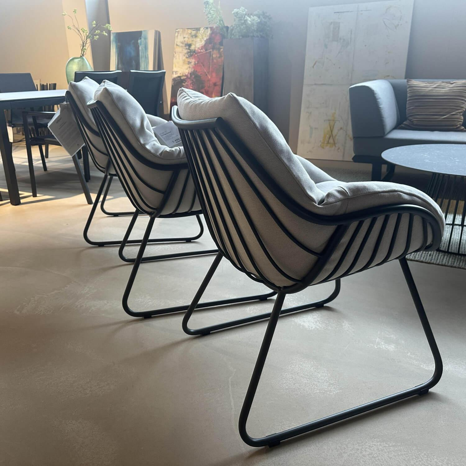 Solpuri - 3er-Set Dining Sessel Chill Stoff Deluxe Mumbai Beige Gestell Aluminium Anthracite Antharzit Lackiert - 5