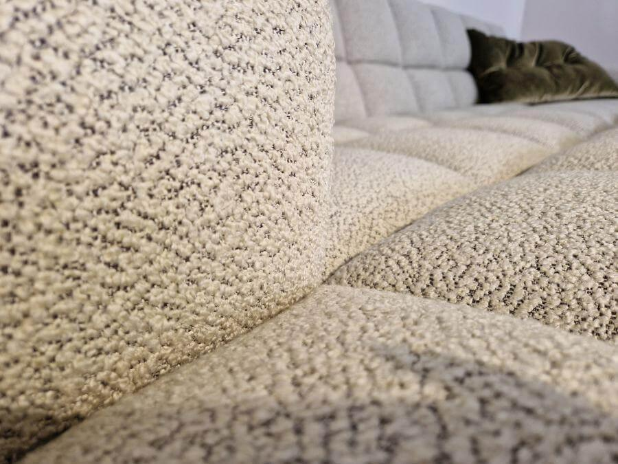 Bretz - Ecksofa Ocean 7 Stoff 65 7249 Jaquard Bouclé Salt And Pepper mit 2 Kissen - 2