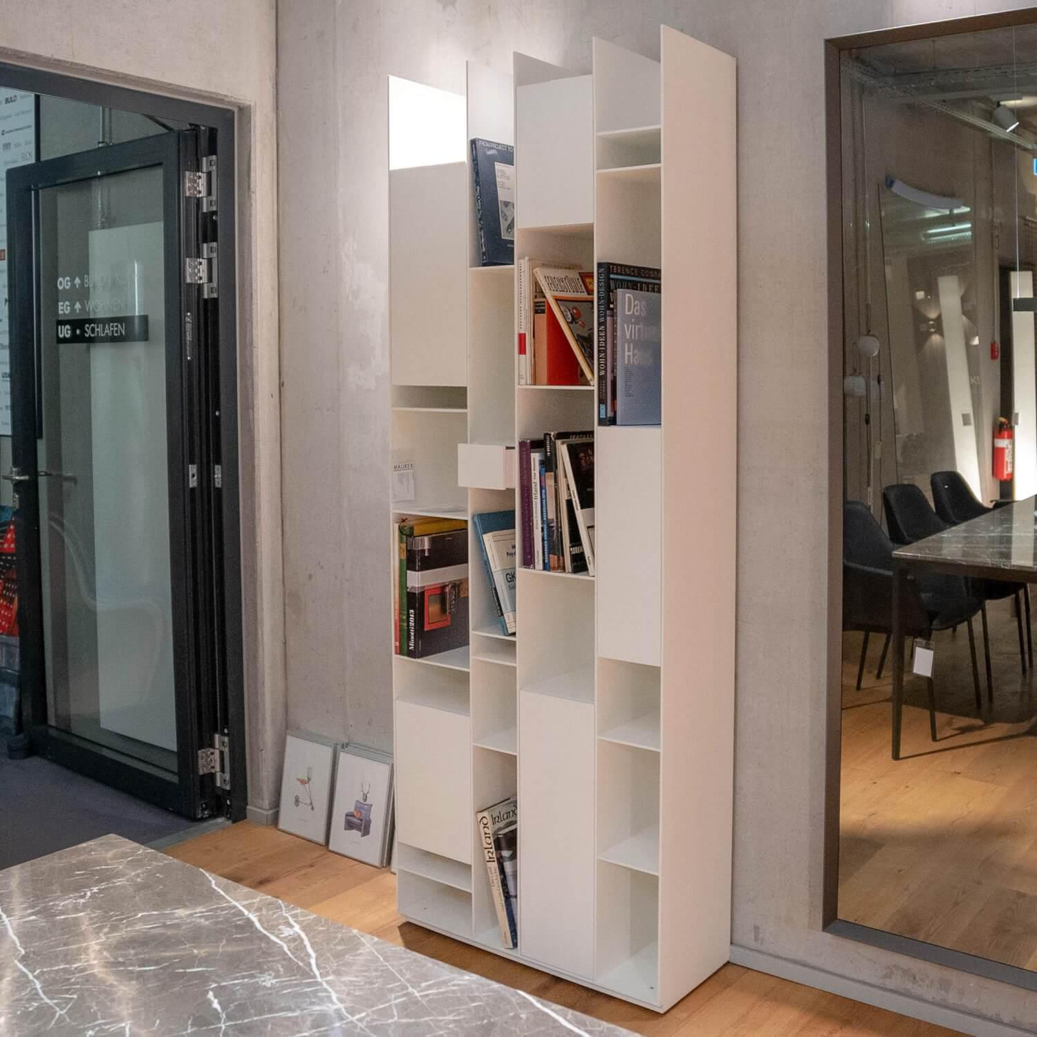 MDF Italia - Regalsystem Random Box Holzfurnier Esche Weiß Mit Verstellbaren Füßen - 2