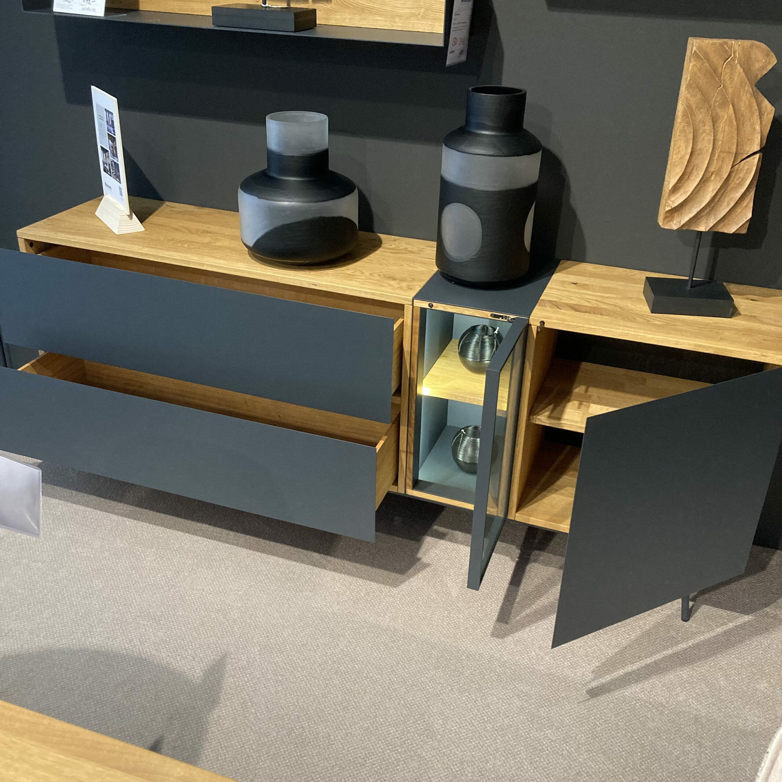 Wimmer - Sideboard Weira Metall Schwarzgrau Asteiche Rustikal Inklusive LED Beleuchtung - 5