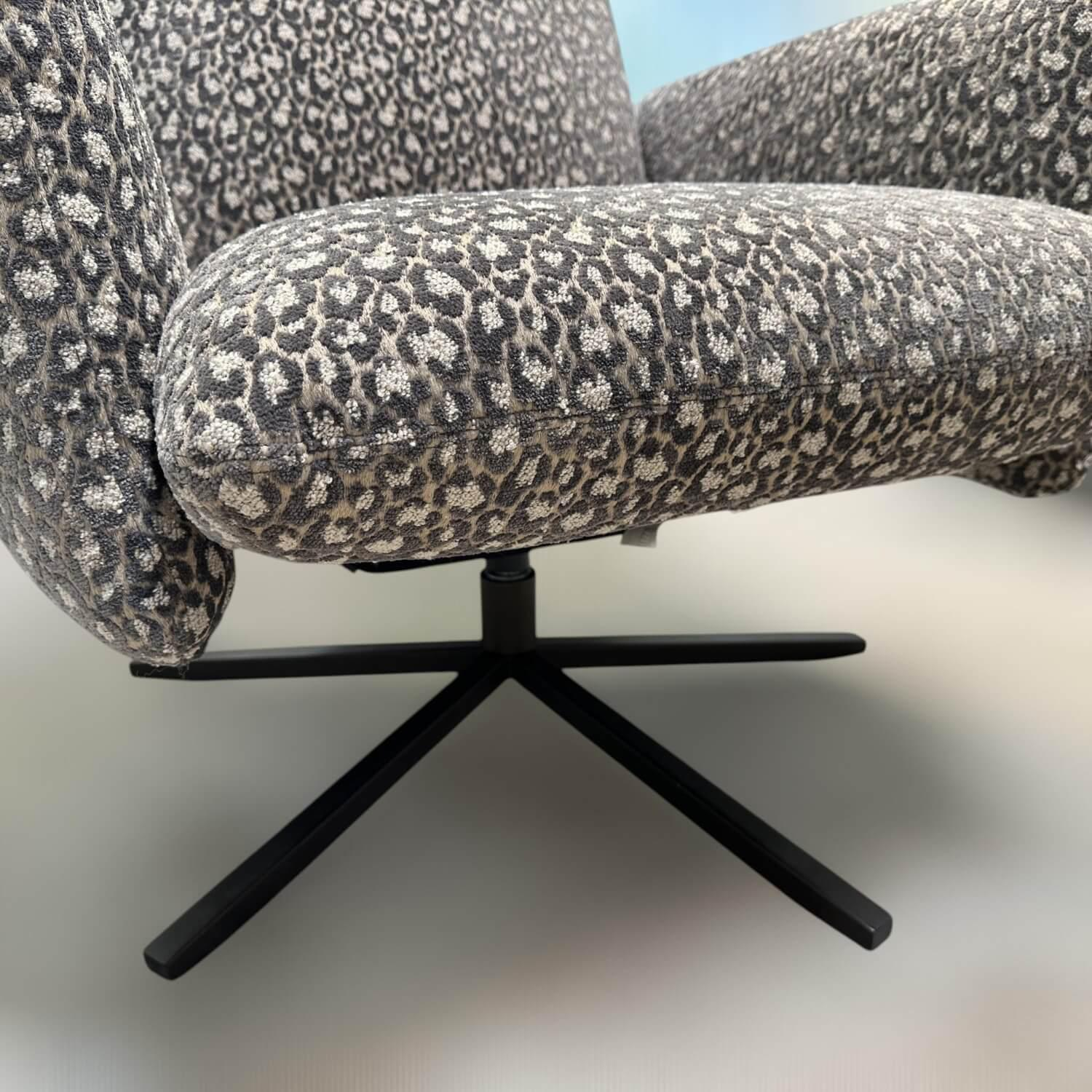 Bielefelder Werkstätten - Loungesessel Heaven Stoff Scarlett BW1789-383 Grau Leopard Print Sternfuß Schwarz Matt - 2