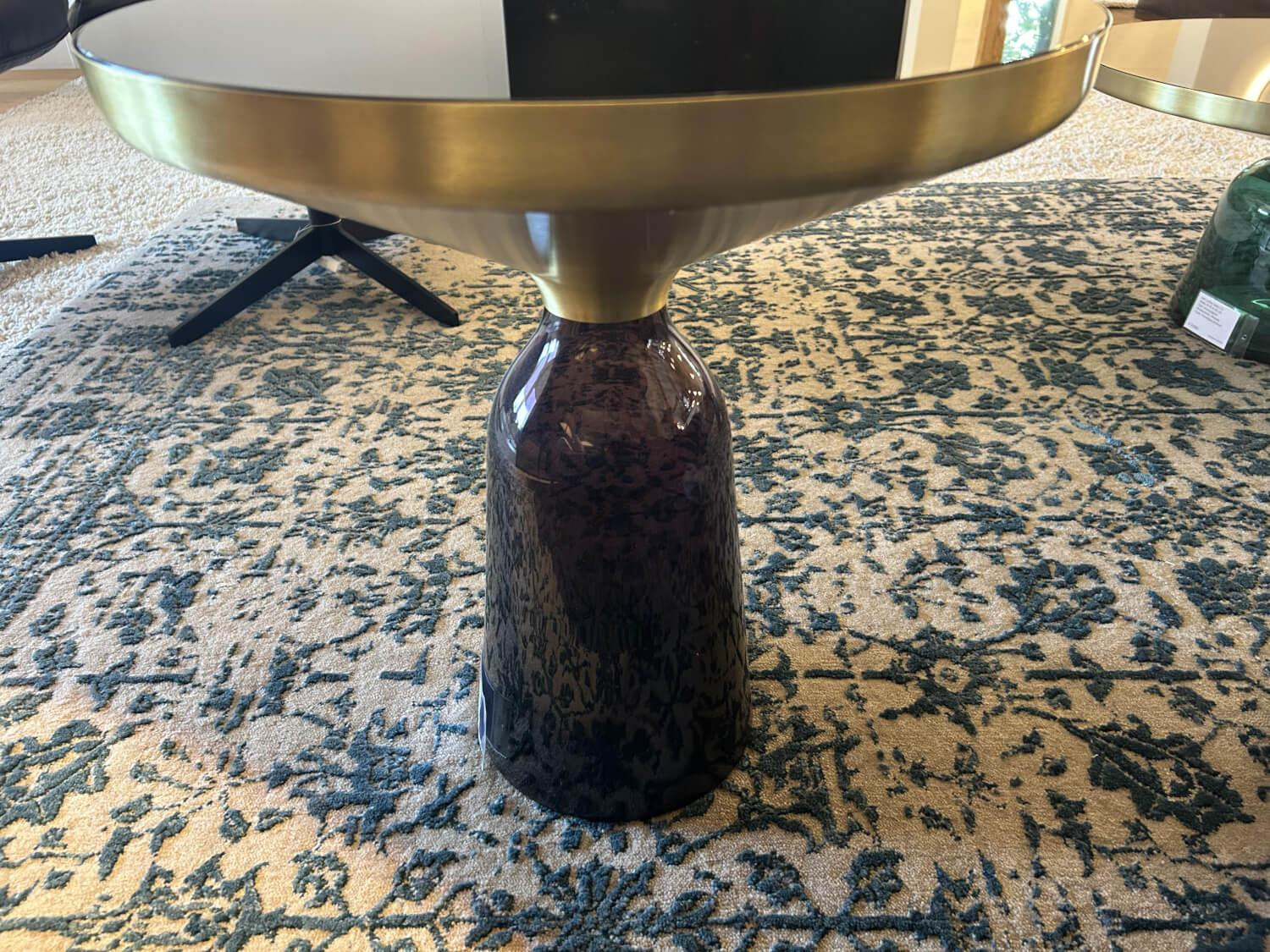 ClassiCon - Beistelltisch Bell Side Table Kristallglas mit Messingaufsatz Palette Schwarz - 4