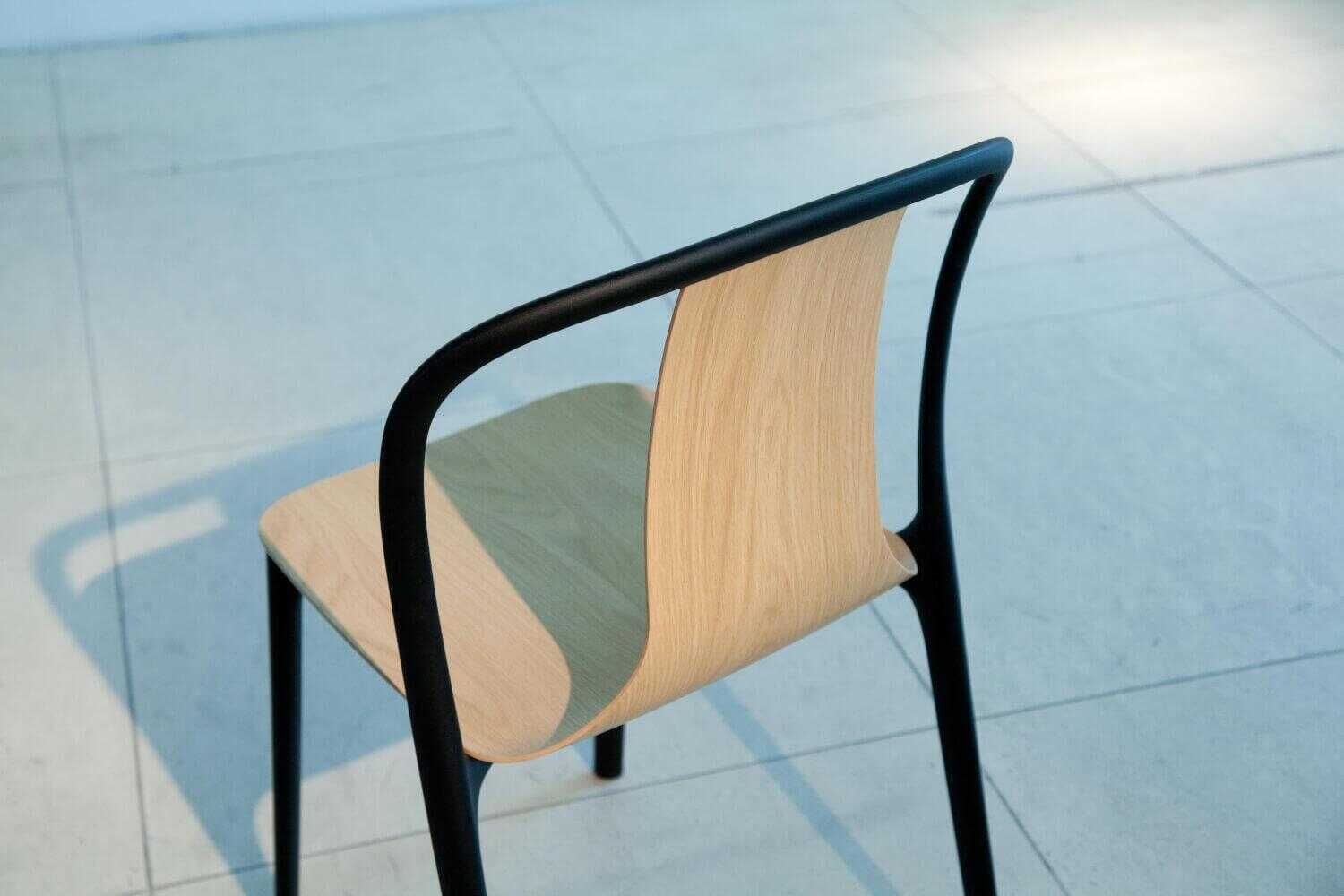 Vitra - Stuhl Belville Chair Holz Buche Schwarz - 7