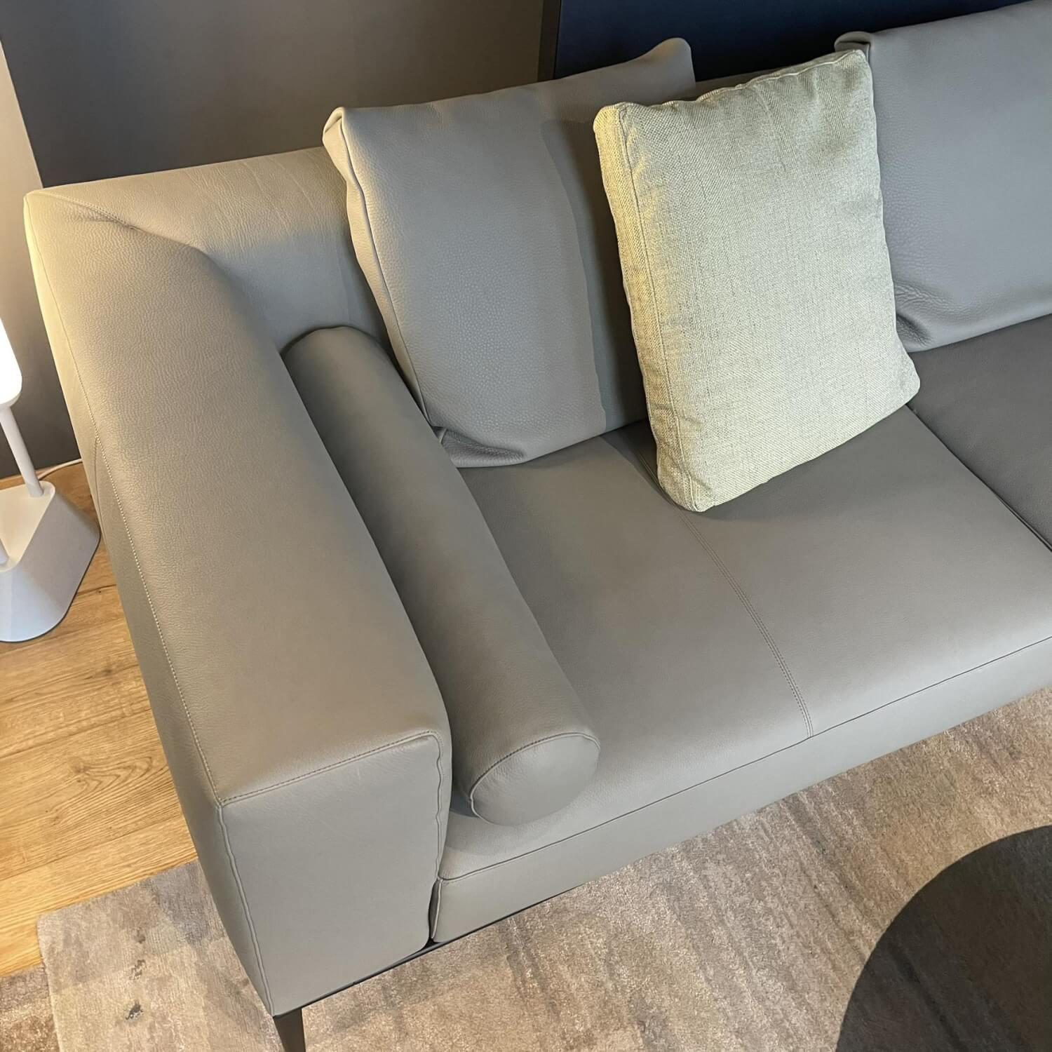 Walter Knoll - Ecksofa Jaan Living Bezug Leder Safari Mineral Grau Füße Aluminium Pulverbeschichtet Schwarz Mit 4 Kissen - 7