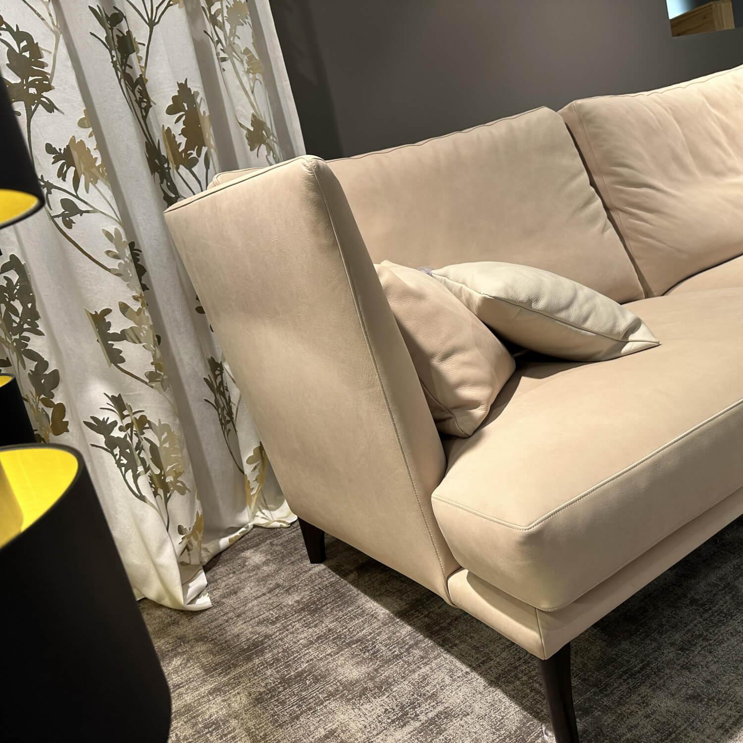 Bielefelder Werkstätten - Sofa Polo Lounge BW-162-3001 Leder Java Sand BW0500-502 Holzfuß In Wengefarbe Gebeizt - 5