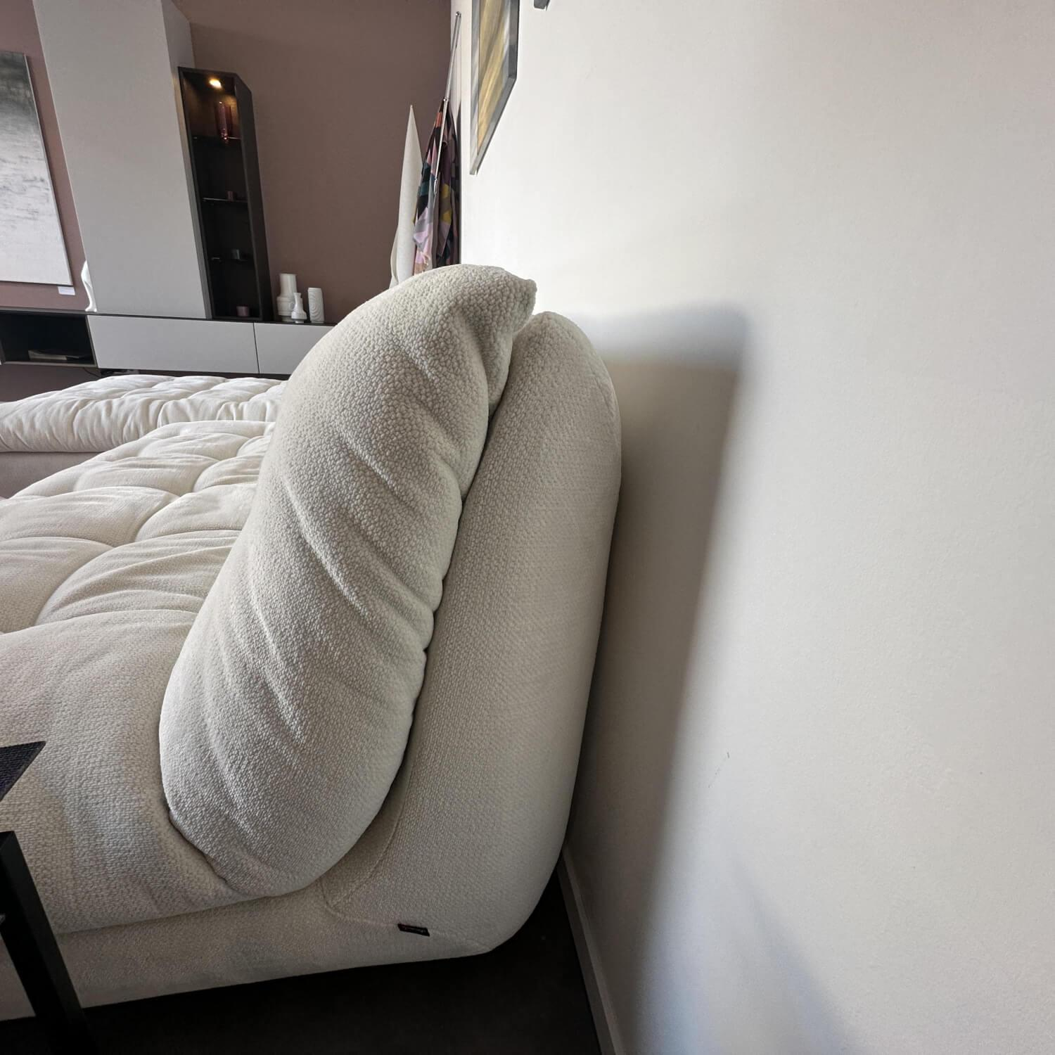 IP Design - Ecksofa Soulmate Stoff Phil 1749 171 Creme Weiß Gestell Massivholz Füße Kunststoff Schwarz - 6