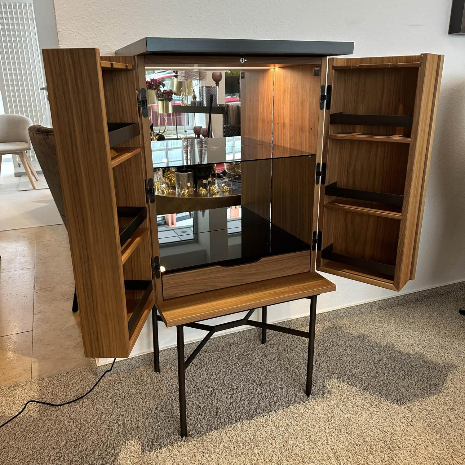 More - Barschrank Harri Nussbaum Massiv Gestell Metall Anthrazit Inklusive Led Beleuchtung - 7