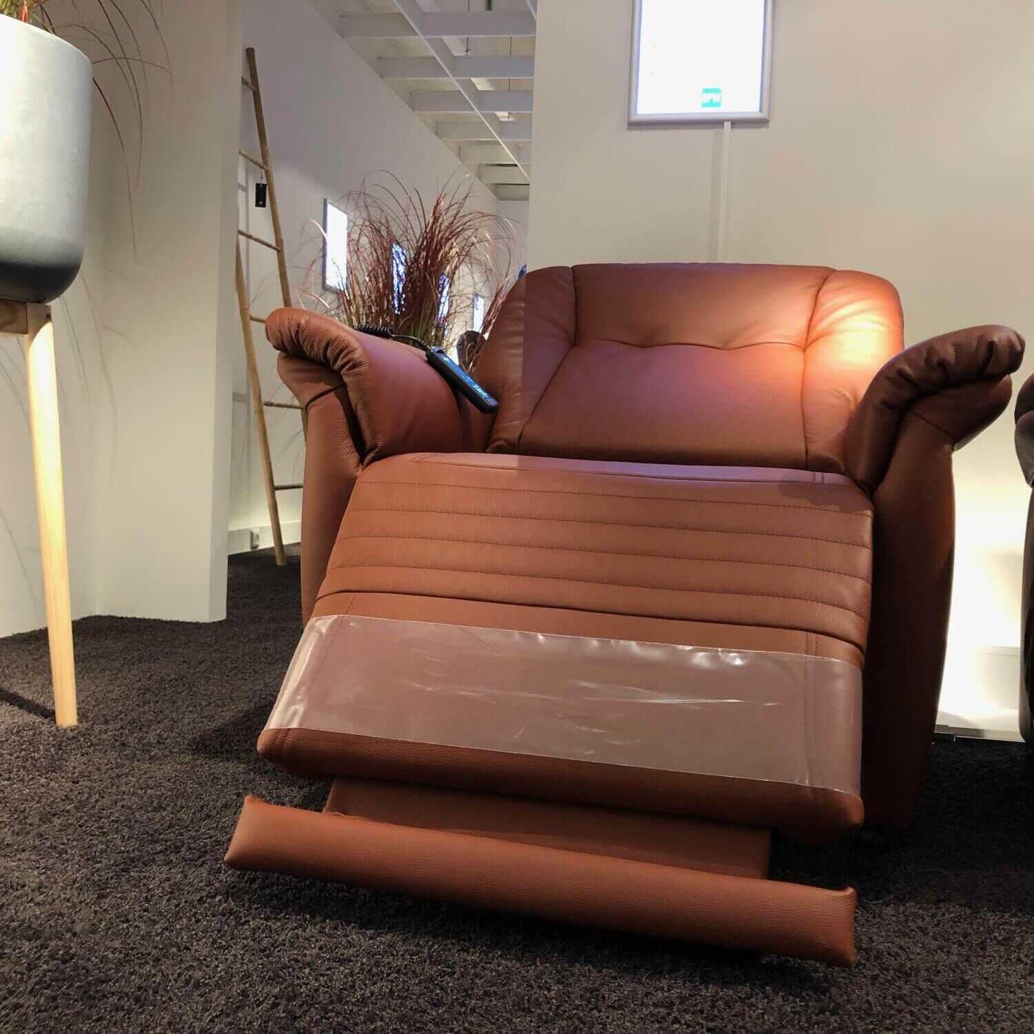 himolla - Sessel 7706 King Size Leder Longru Sierra mit Aufstehhilfe XXL und verstellbarer Kopfstütze - 5