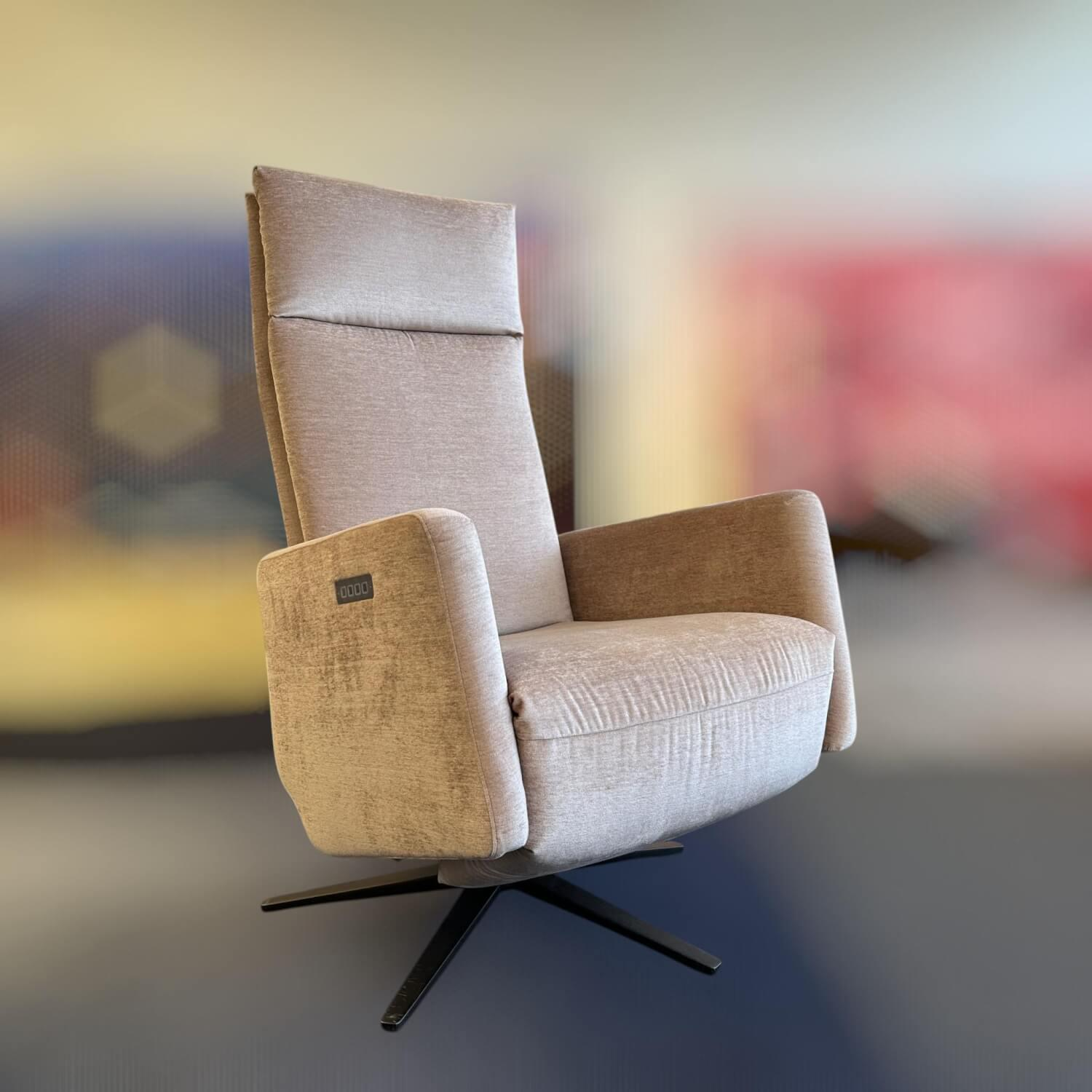 Bielefelder Werkstätten - Funktionssessel Charly Stoff DAVE JA6169-061 Beige Fuß Metall Schwarz Mit Motorischer Verstellung - 6