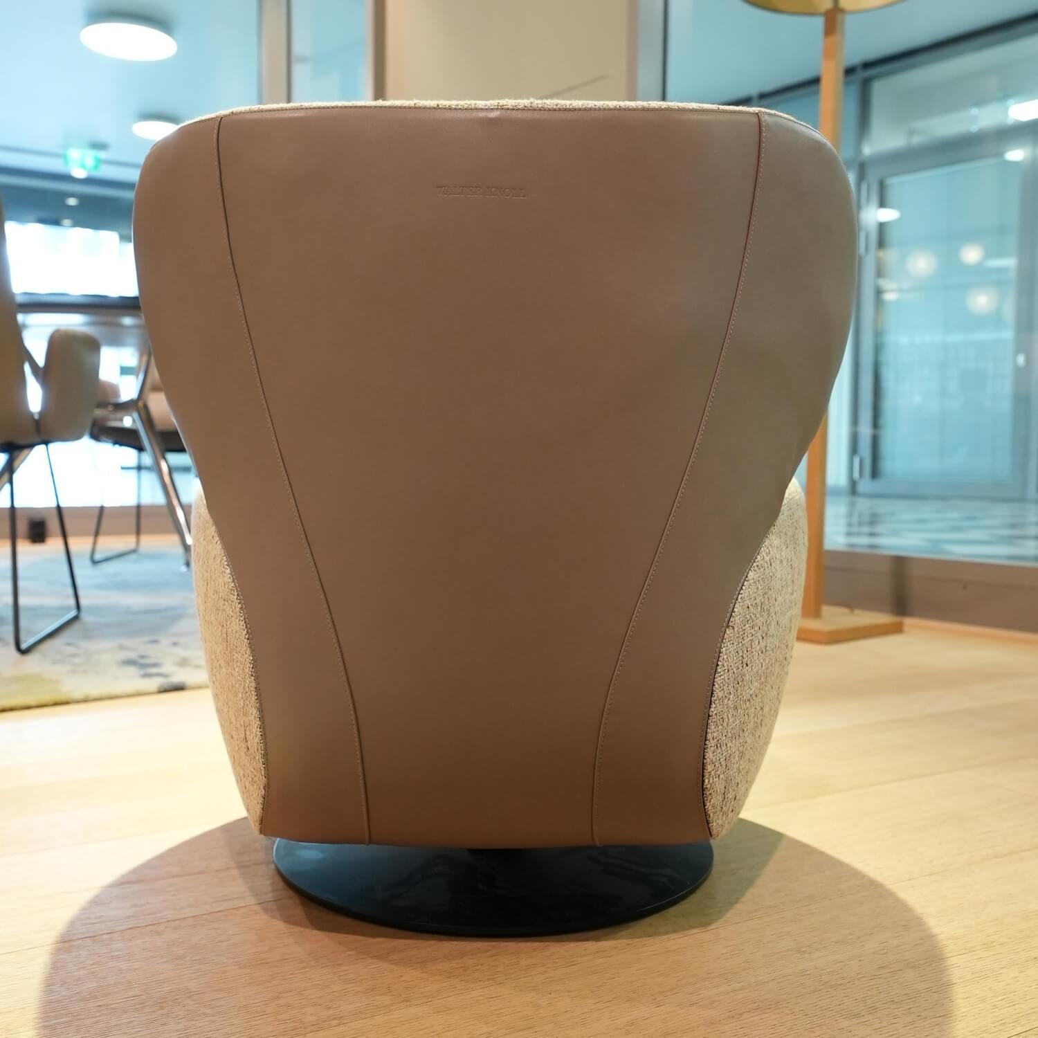 Walter Knoll - Sessel Bao Klein Stoff Sorel Smoke Quarz Beige Rücken Elen Taupe Beige Drehteller Schwarz - 3