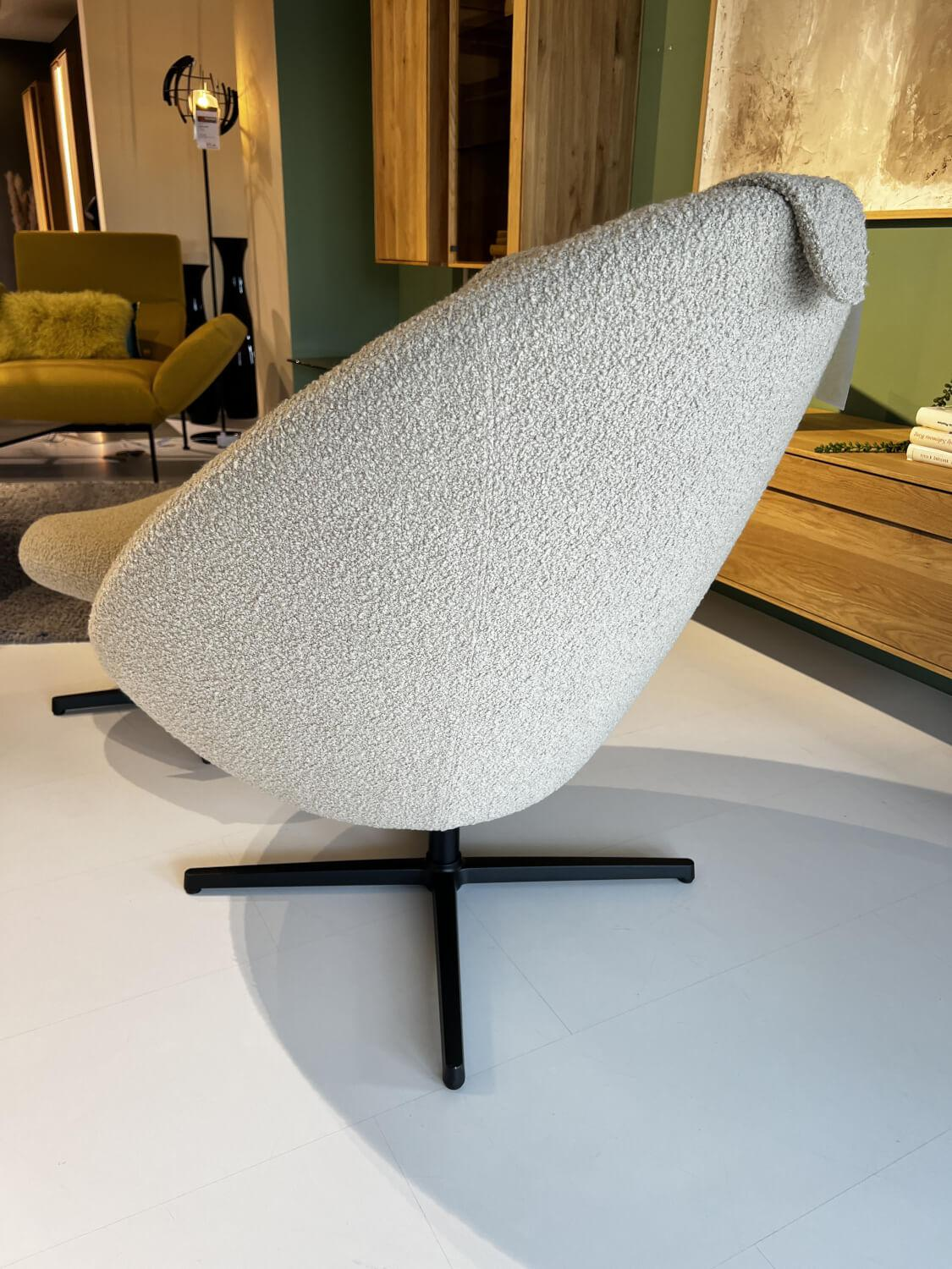 Cane Line - Loungesessel Pace Stoff Textil Light Brown Scent Beige Gestell Aluminium Retour Swivel Schwarz Inklusive Hocker - 6