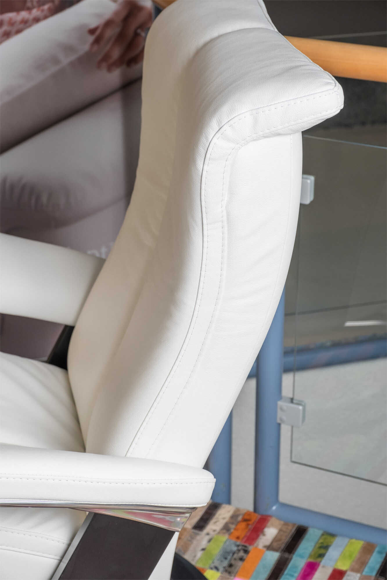 Stressless - Sessel Piano M Leder Batick Weiß Signature Mit Hocker - 3