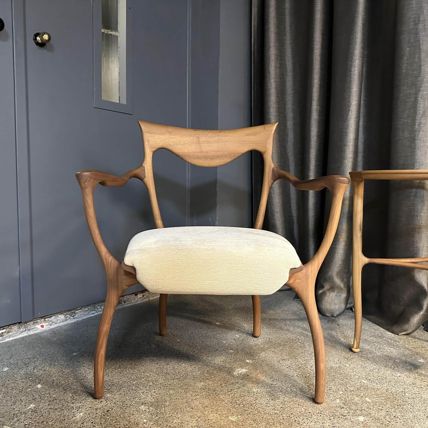 Cecotti - Sessel Hypnos Sitzfläche Stoff Beige Creme Gestell Amerikanischer Nussbaum Massiv - 6