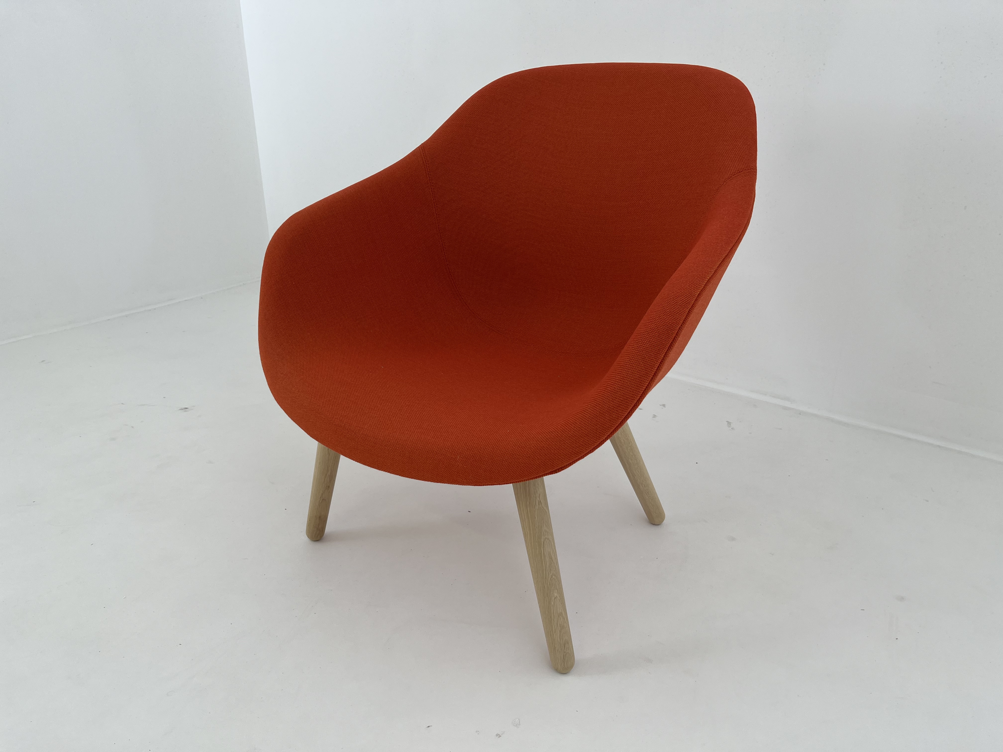 Hay - Sessel Lounge Chair AAL 82 Stoff Steelcut Trio 533 Rot 4-Fuß-Gestell Eiche - 6