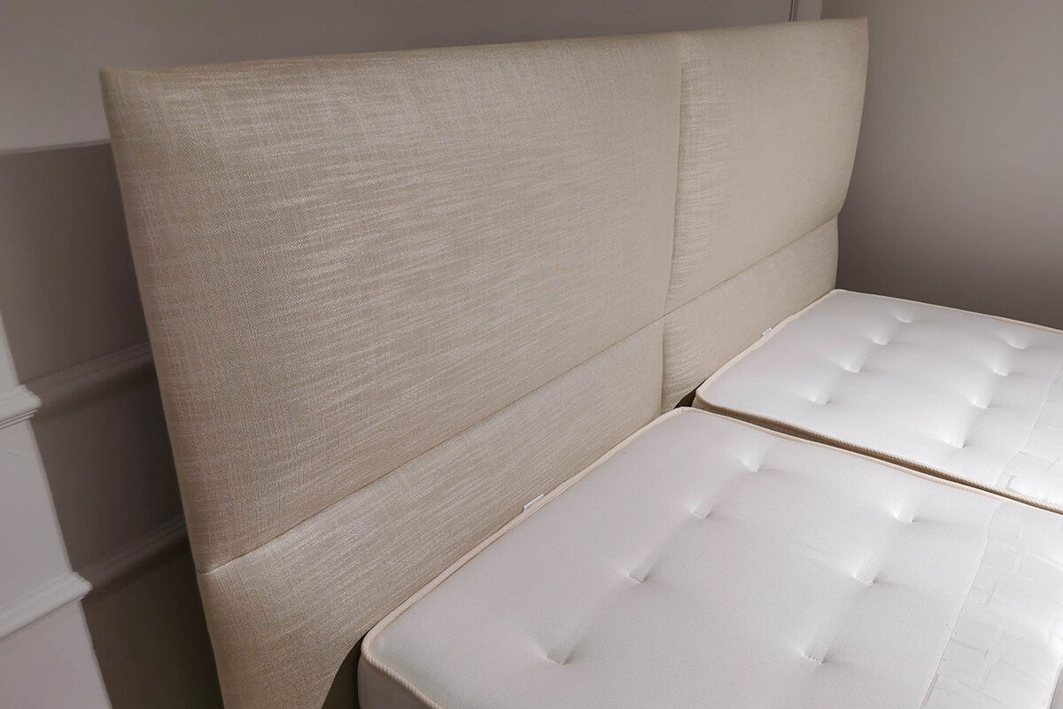 Treca Interiors - Boxspringbett Portofino Stoff Portofino Rafia F Kat. B Creme mit 2 Matratzen - 7