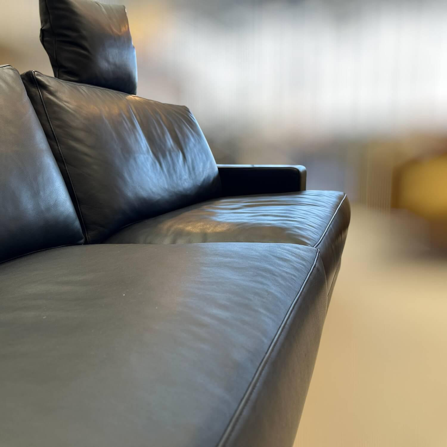 Bielefelder Werkstätten - Sofa Inspiration Leder Provence Schwarz Fuß Holz - 4