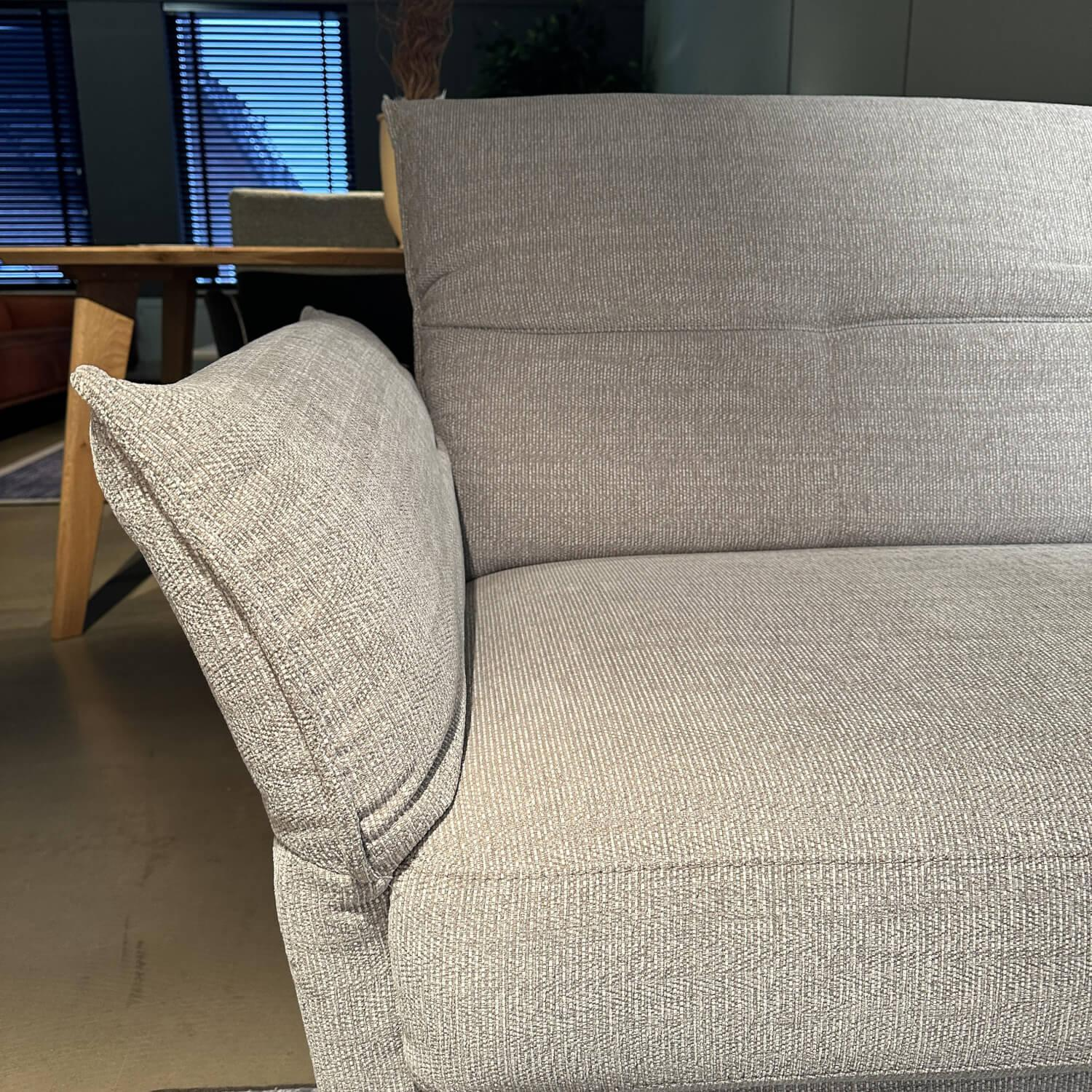 Musterring - Sofa MR 9300 Stoff Rivoli Angora Grau Metallfüße Gebürstet Schwarz Mit Klappbaren Kopft- Und Armteilen - 3