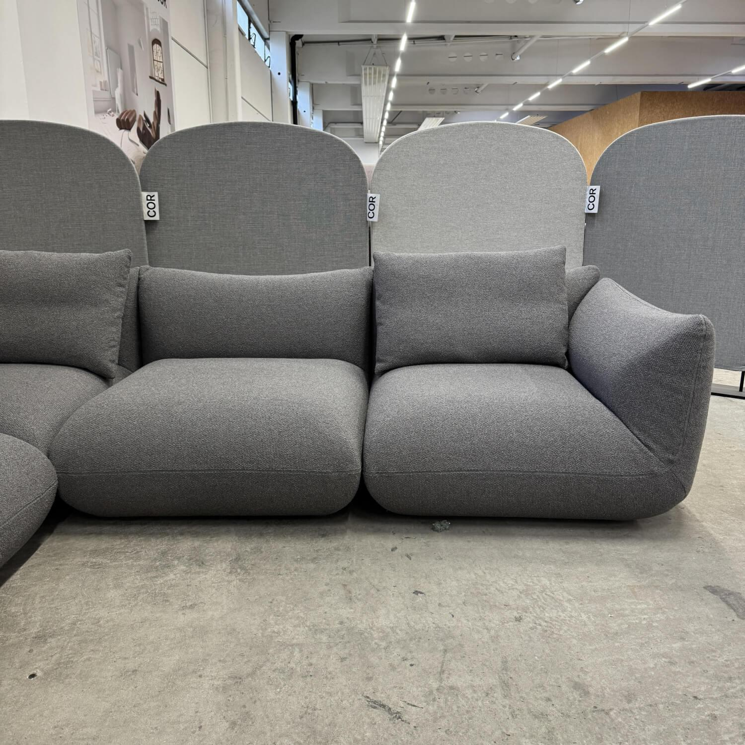 COR - Ecksofa Jalis 21 Stoff 8211 Warmgrau Grau Nahtband 5091 Mittelgrau Inklusive Kissen - 2