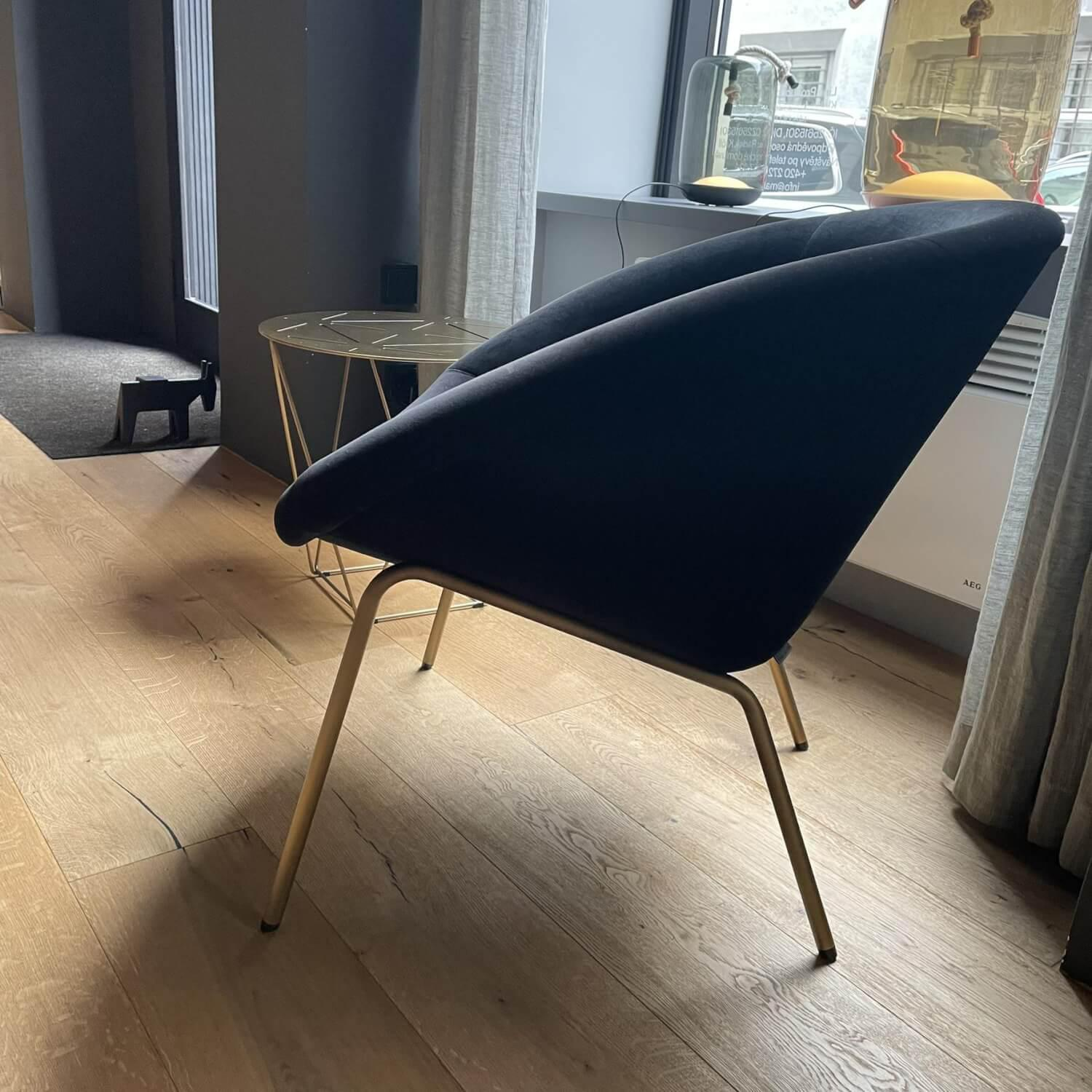 Walter Knoll - Armchair 369 Armchair Fabric32 Harald Black Frame Metal Brass - 4