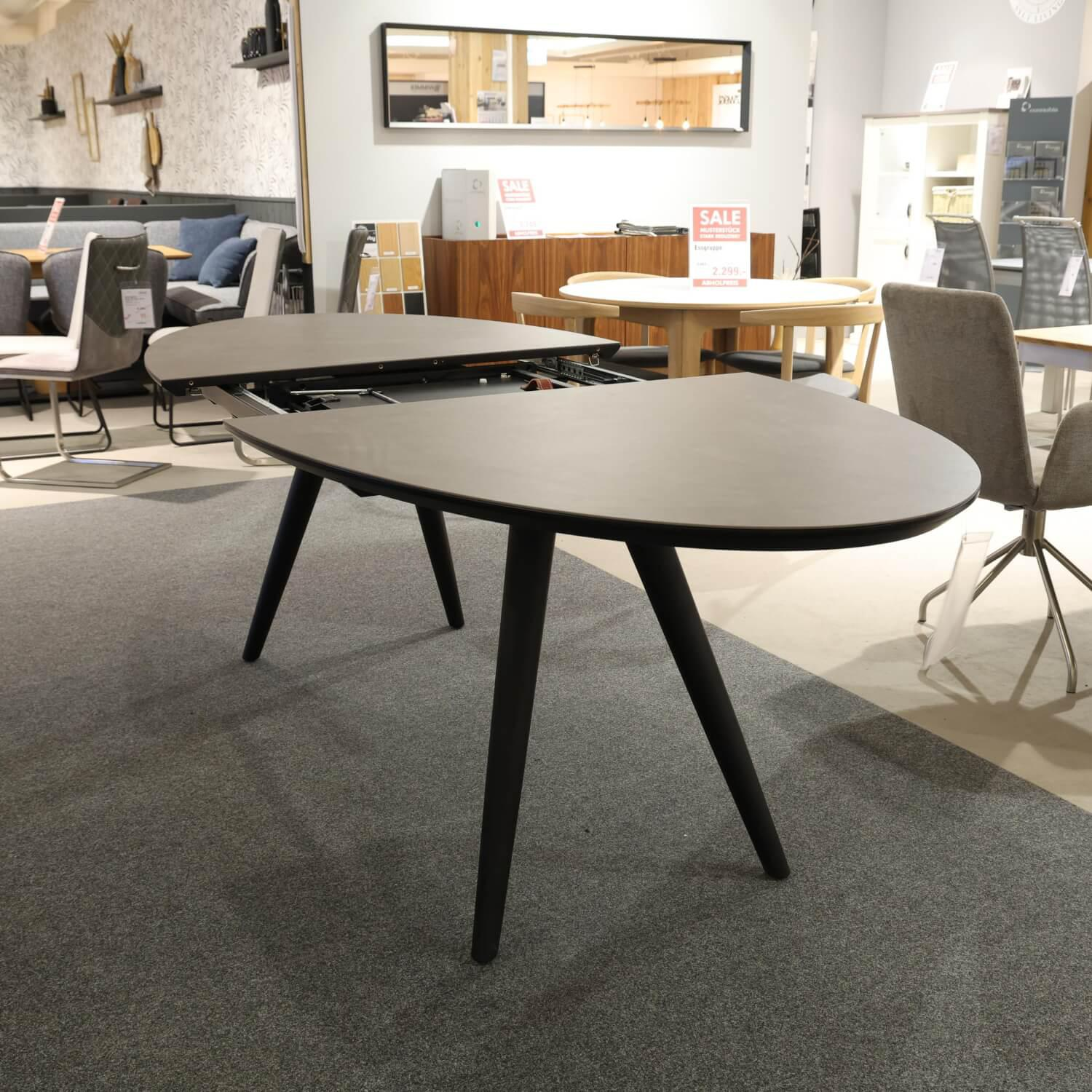 MCA Furniture - Auszugtisch Redford Platte Keramik Anthrazit 4 Fuß Gestell MDF Schwarz Matt Lackiert Mit Synchronauszug - 3