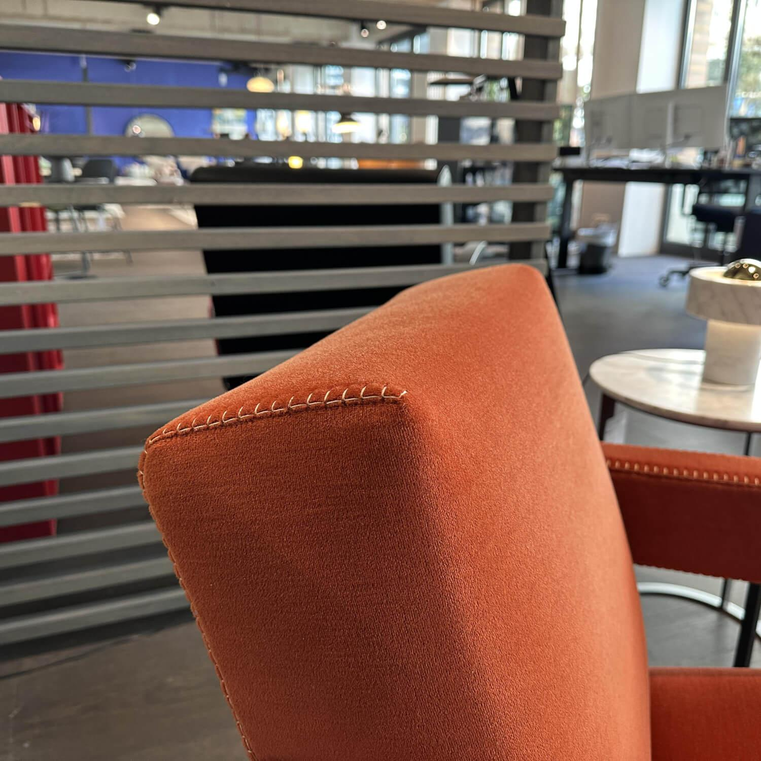 Cassina - Sessel Utrecht Stoff Otterlo Ruggine Orange Rot 373 Mit Knopflochstich - 5