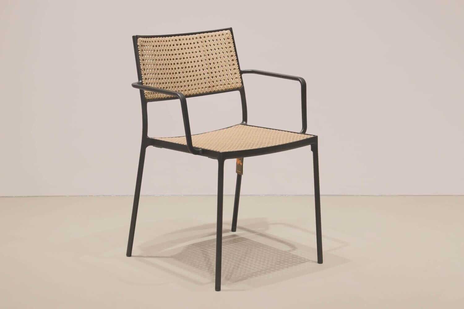cane-line-6er-set-stuhl-less-beige-bespannt-gestell-aluminium-lackiert-a404fcb45ee3S5dIPXDaP9QNd Cane Line - 6er-Set Stuhl Less Beige Bespannt Gestell Aluminium Lackiert - 2
