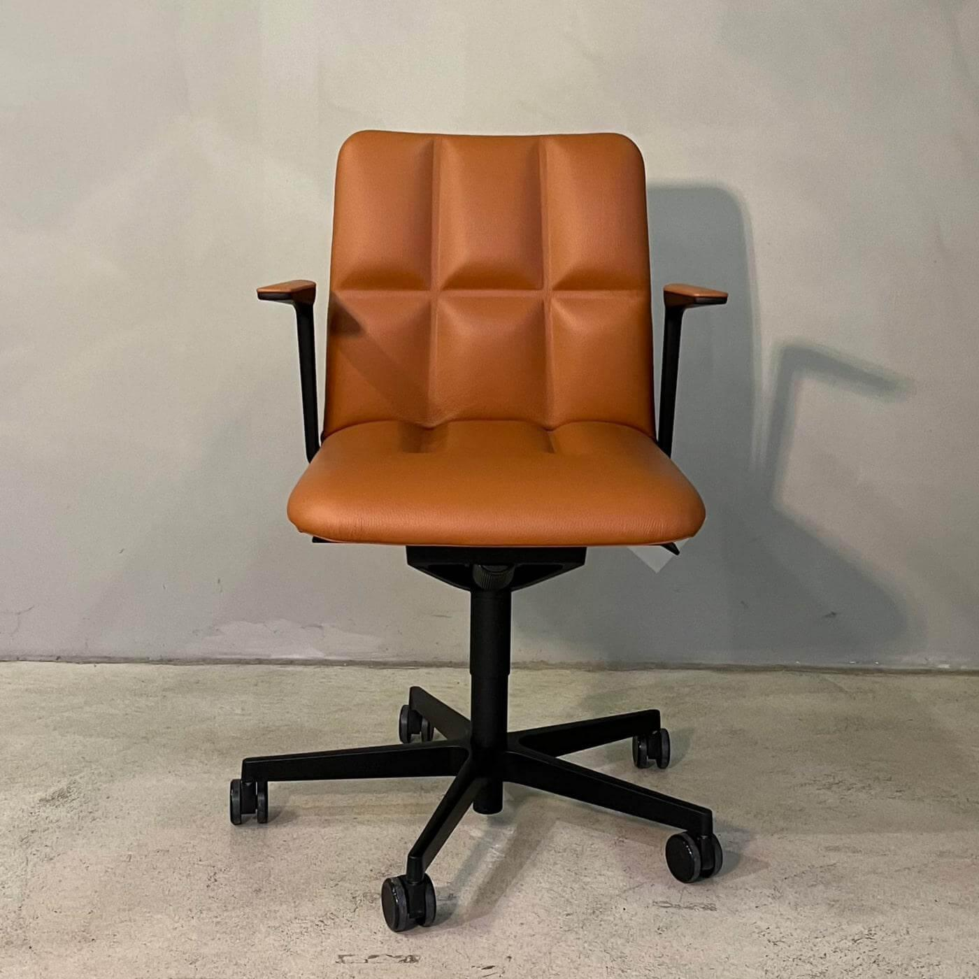 Walter Knoll - 4er Set Stuhl Leadchair Management Leder Napoli Cognac Braun Gestell Schwarz Matt Pulverbeschichtet Füße Rollen Schwarz - 5