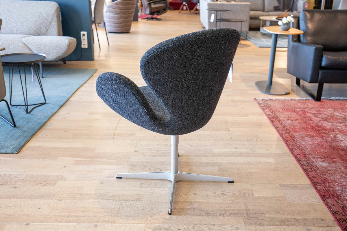 Fritz Hansen - Sessel Swan Chair Stoff Hallingdal 180 Kohle Anthrazit Gestell Satinpoliertes Aluminium - 5