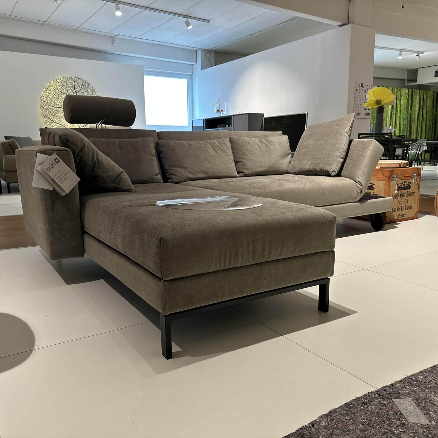 Brühl - Sofa Four Two Stoff 2813 0021 Greige Grau Beige Metallkufen Und Rollen Schwarz - 8