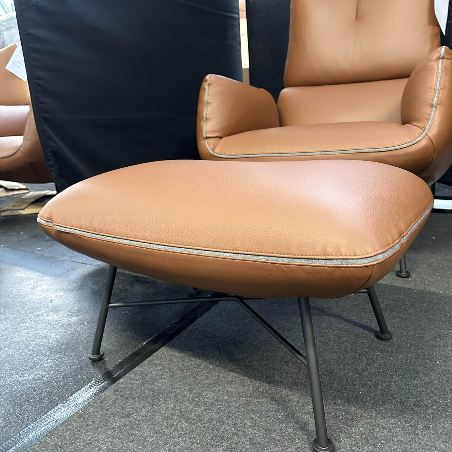 COR - Sessel Jalis Lounge Leder 249 Cognac Nahtband Mittelgrau Drahtgestell Schwarzbraun mit Hocker - 7