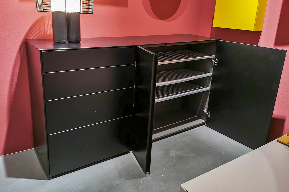 Schönbuch - Sideboard Stripes MDF Schwarz Lackiert Inklusive Schuhböden Lochblech - 4