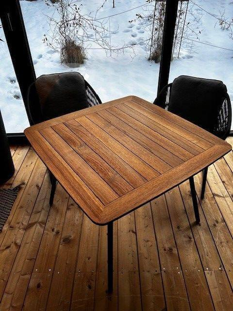 Weishäupl - 2er-Set Stuhl Denia Untergestell Grau mit Tisch Teak Massiv - 3