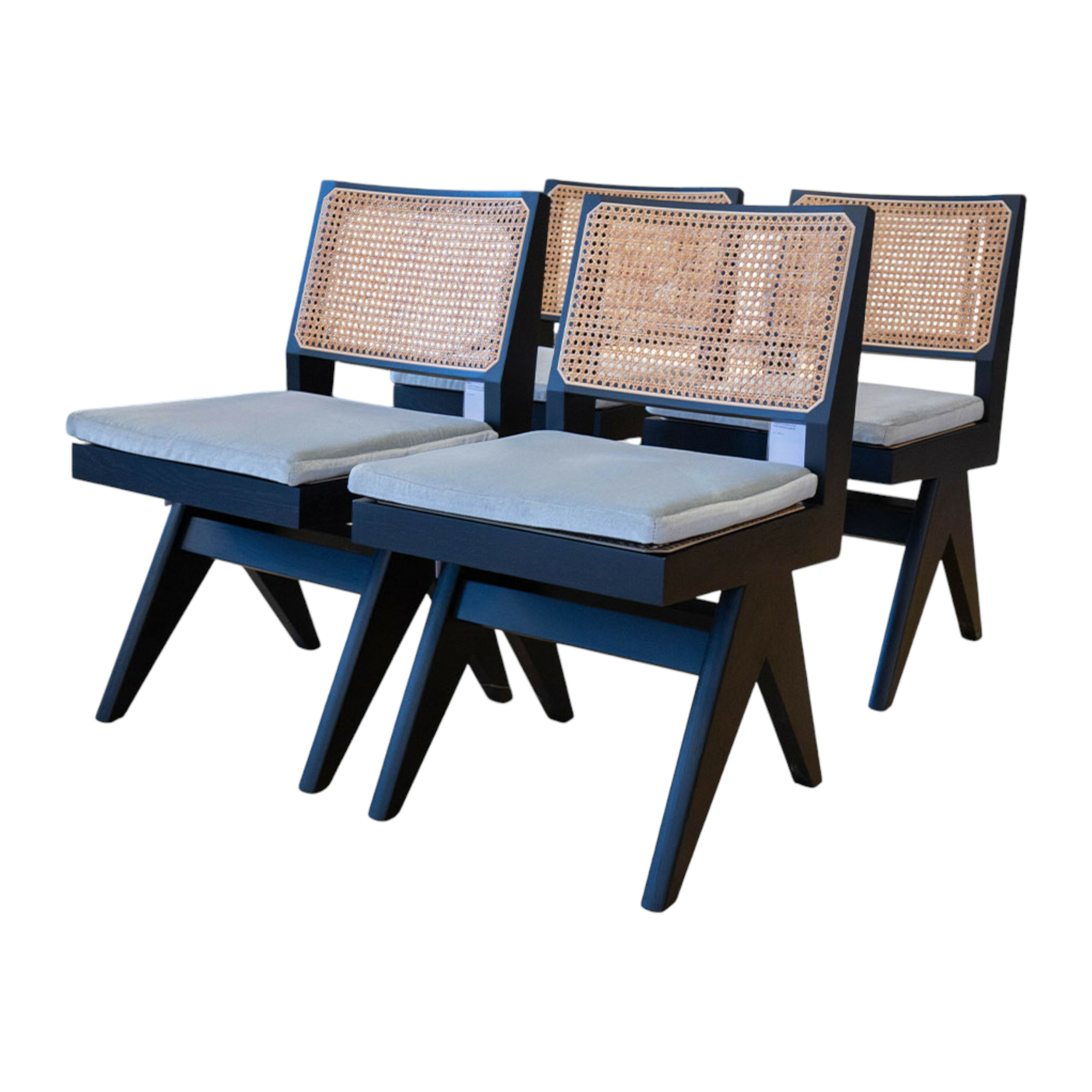 Cassina - 4er-Set Stuhl Capitol Complex Sitzfläche Und Rücken Wienerstroh Gestell Eiche Schwarz Gebeizt Inklusive Kissen - 1