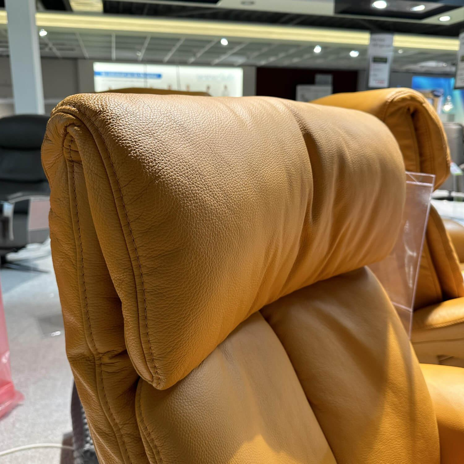 himolla - TV-Sessel M 1-Motorig 7627 Leder 24 Longru Safran Braun 66D Easy-Swing Fuß Holzteller 049 Buche Mit Edelstahlring - 7